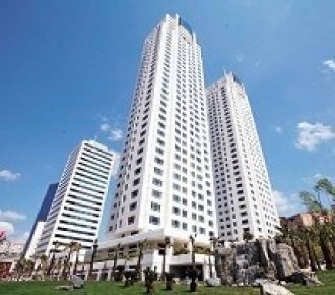 Üç projeye 550 milyon dolar yatırıyor