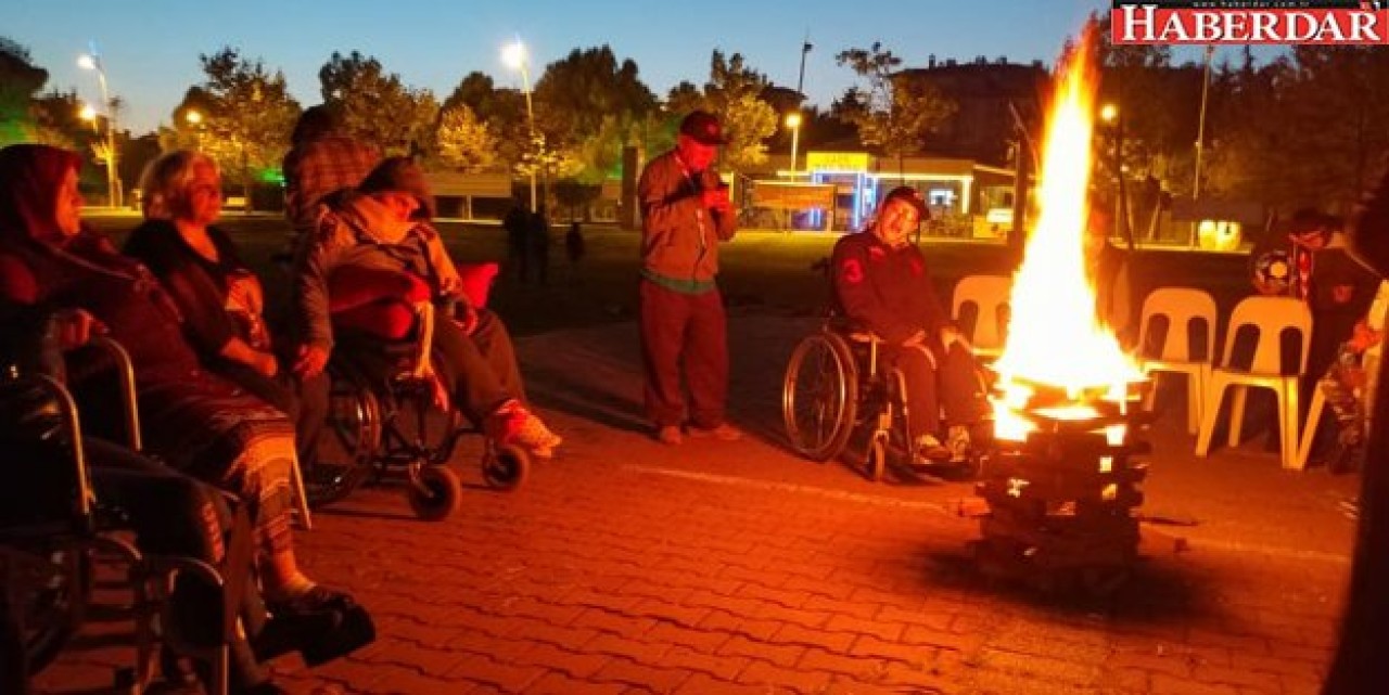 Engelli izciler kampa geleneğini sürdürdü