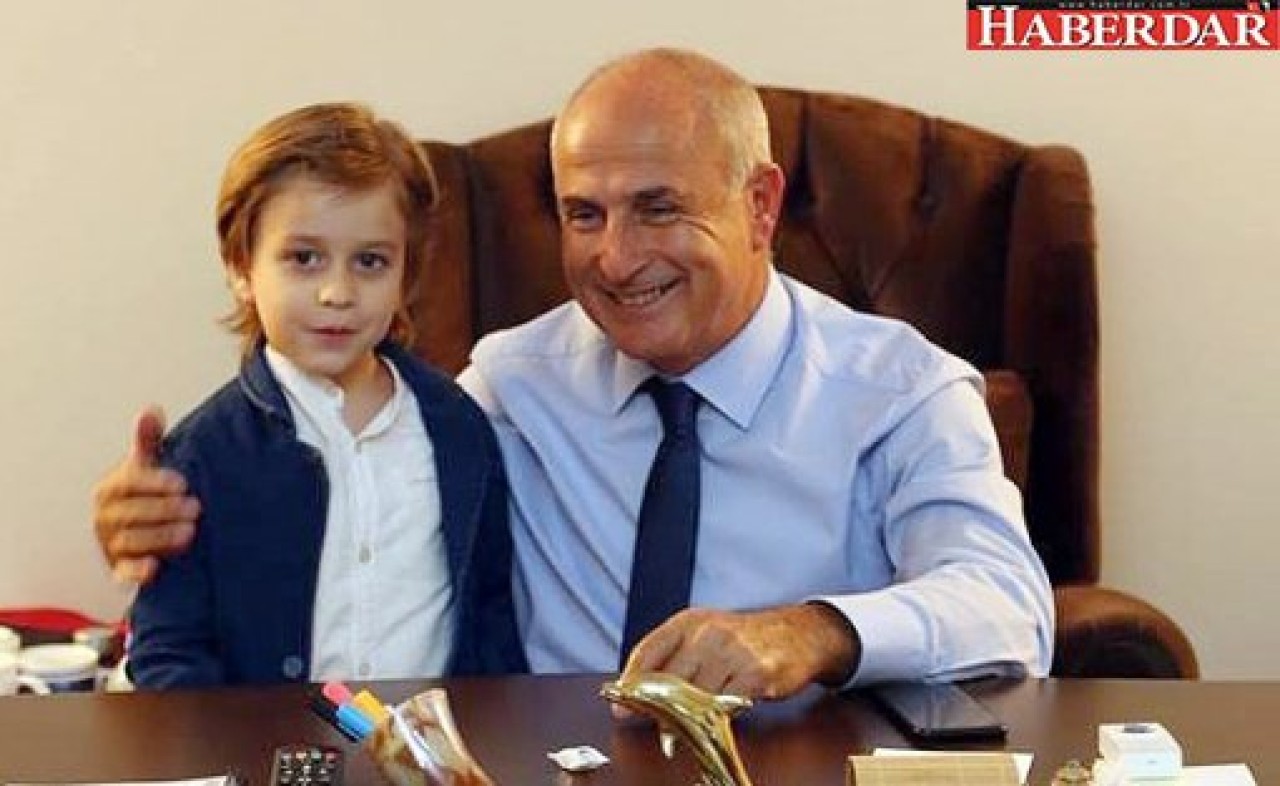 Ne Atatürk’ten vazgeçeriz, ne Cumhuriyet’ten!