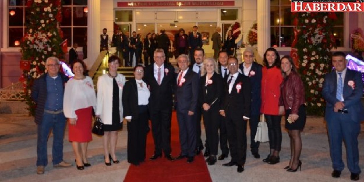 Çatalca’da Muhteşem 29 Ekim Cumhuriyet Bayramı Resepsiyonu