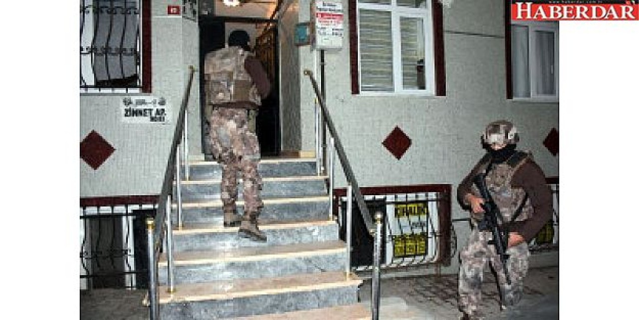 Esenyurtta Uyuşturucu Satıcılarına Şafak Baskını