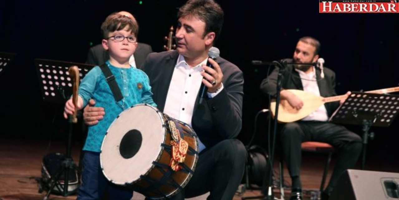 RECEP ERGÜL’DEN HALK MÜZİĞİ ZİYAFETİ