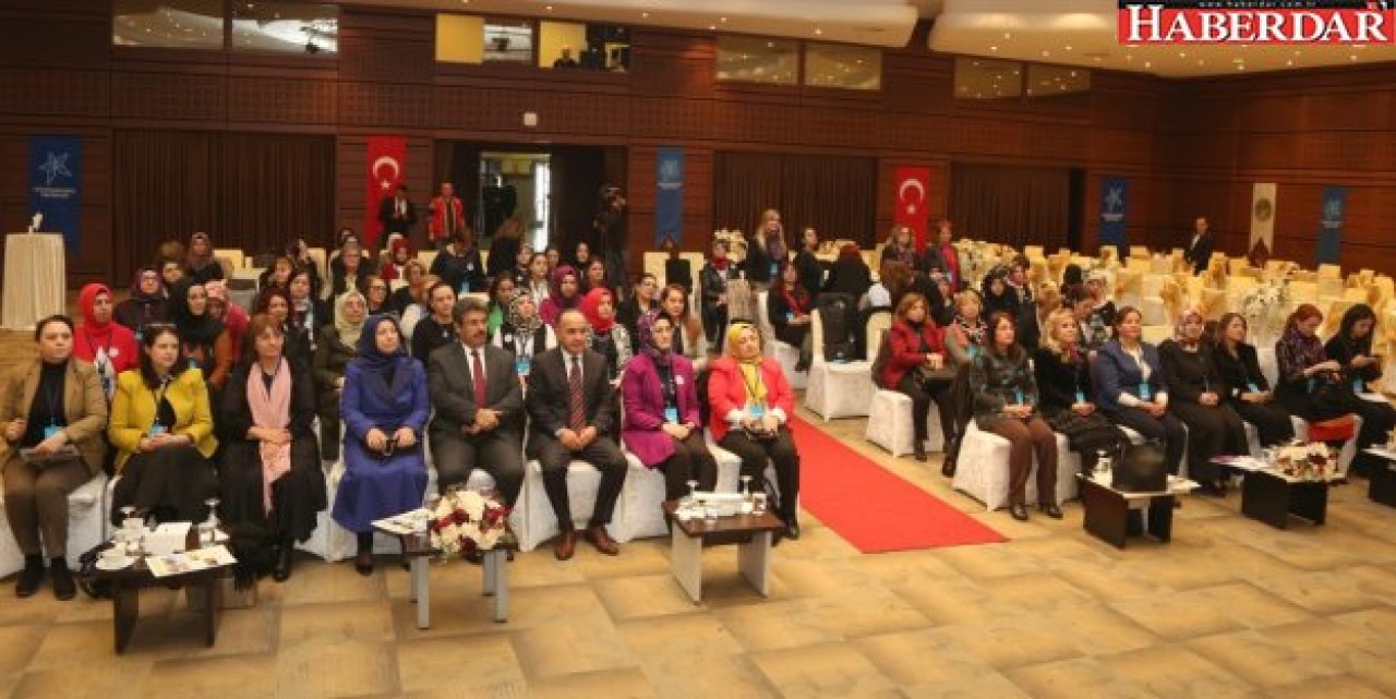 KADIN MECLİSLERİ ZİRVESİNİN İLKİ GERÇEKLEŞTİRİLDİ