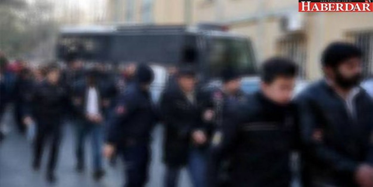 İstanbulda Bylock operasyonu: 30 kişi yakalandı!