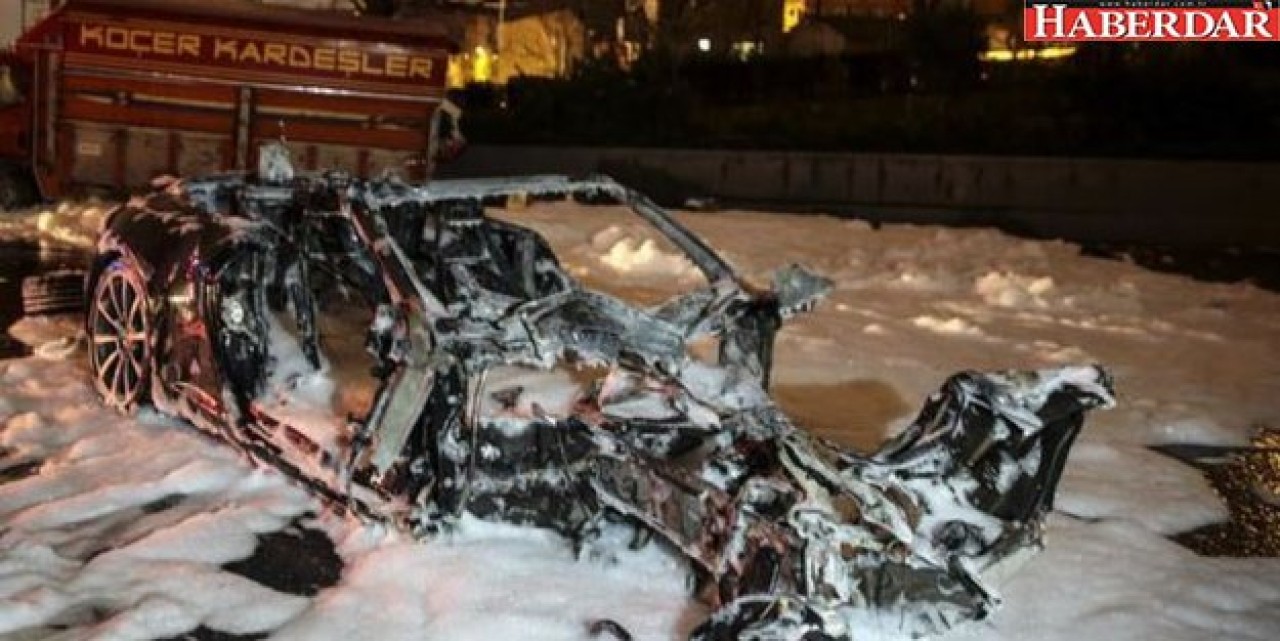 TEM Otoyolunda feci kaza: Lüks araç alev alev yandı