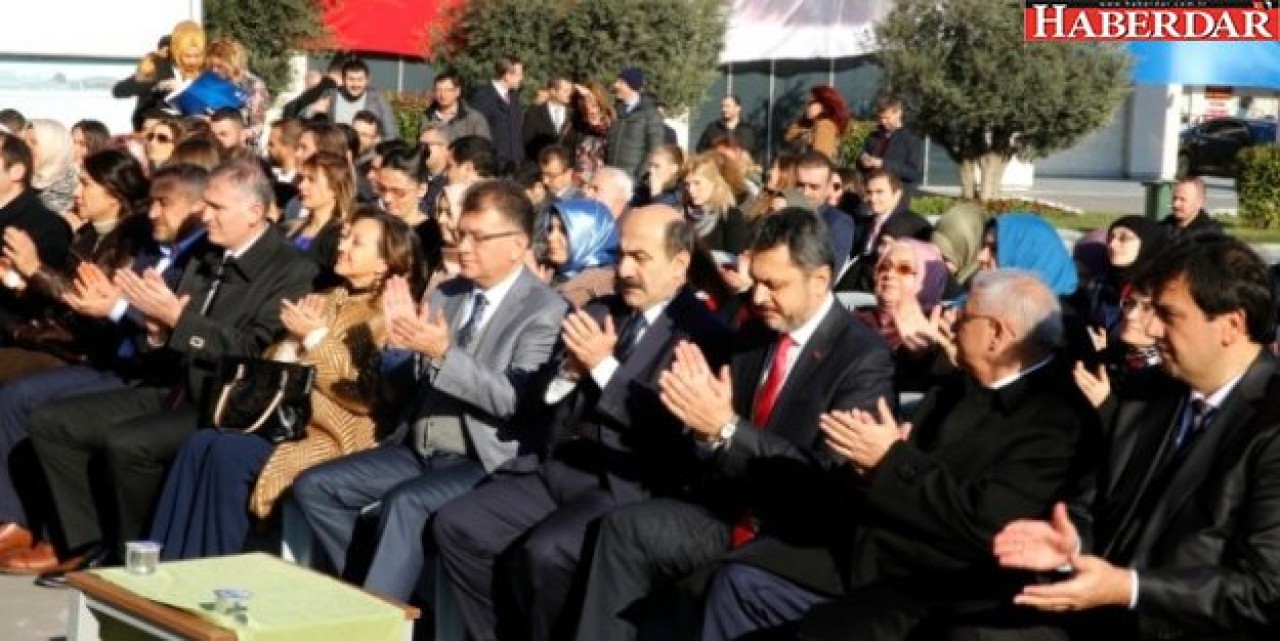 Küçükçekmece Girişimcilik ve İnovasyon Merkezi Açıldı