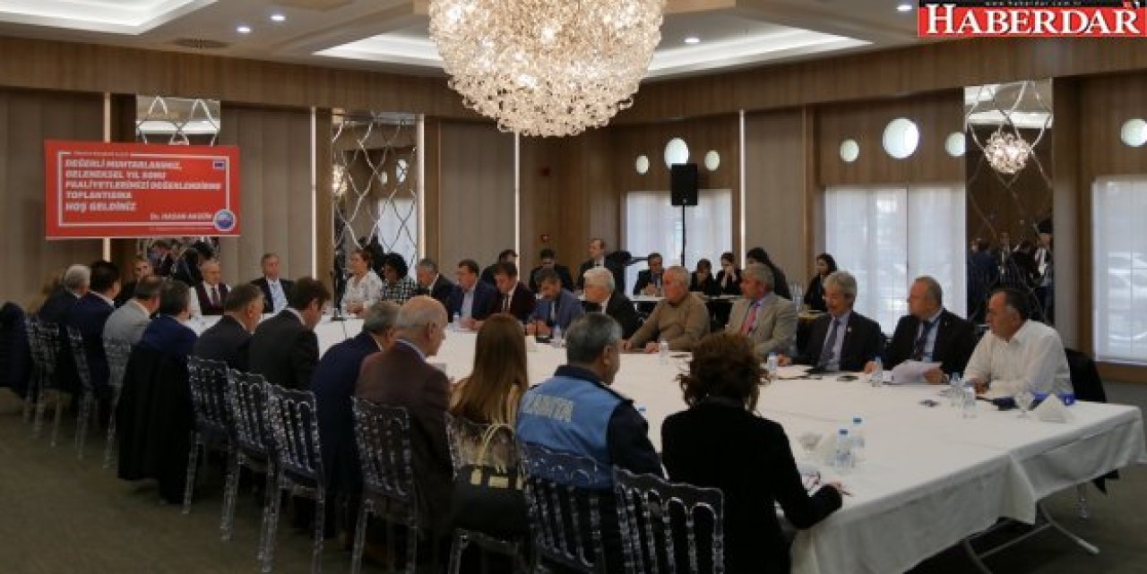 Hasan Akgün:  Kentimizi muhtarlarla yönetiyoruz