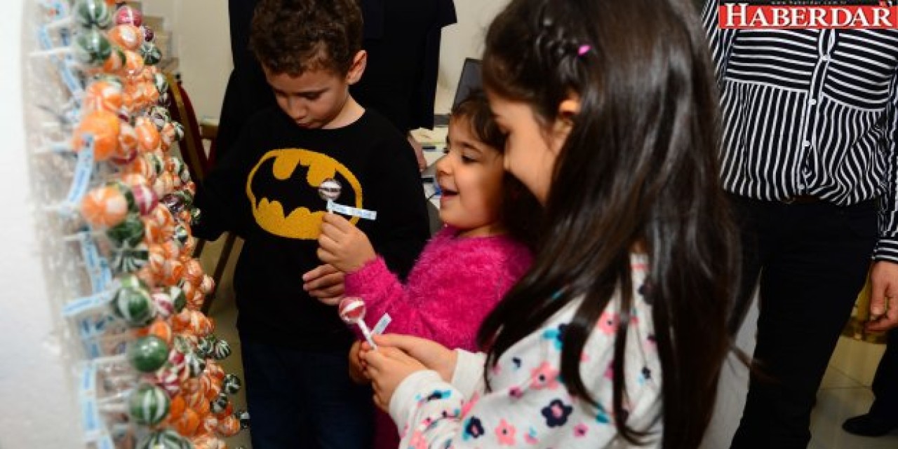 Beylikdüzü Belediyesinden Öğrencilere Dopdolu Karne Hediyesi