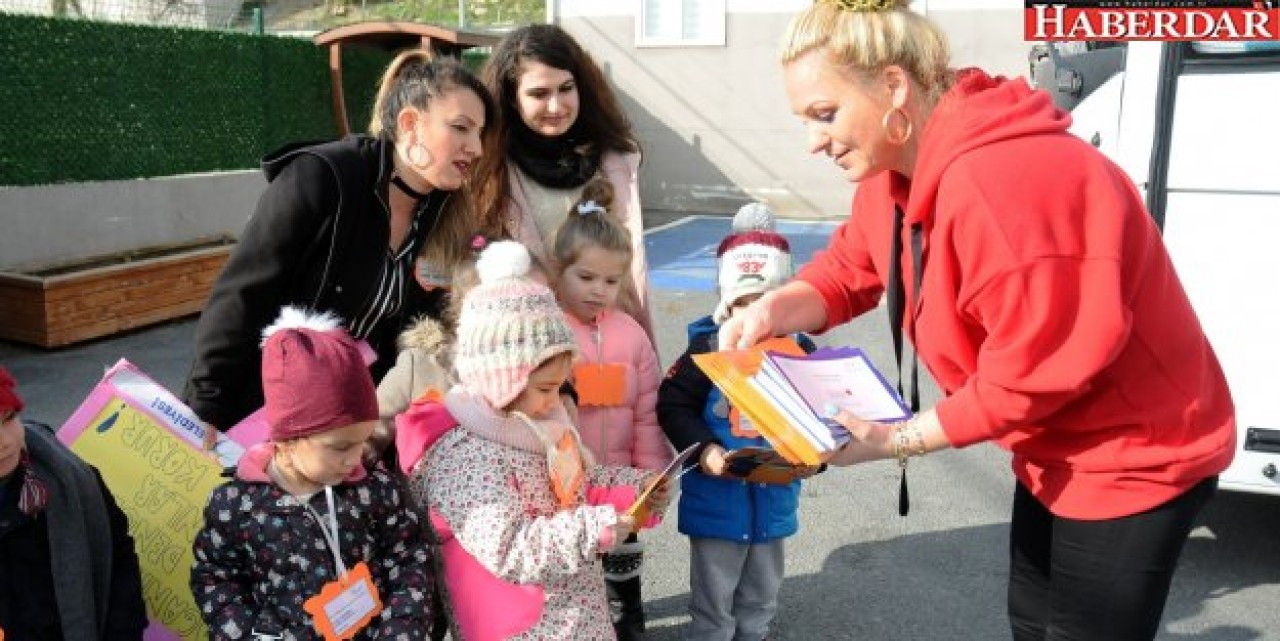 MİNİKLER HAYVAN DOSTLARIYLA BULUŞTU