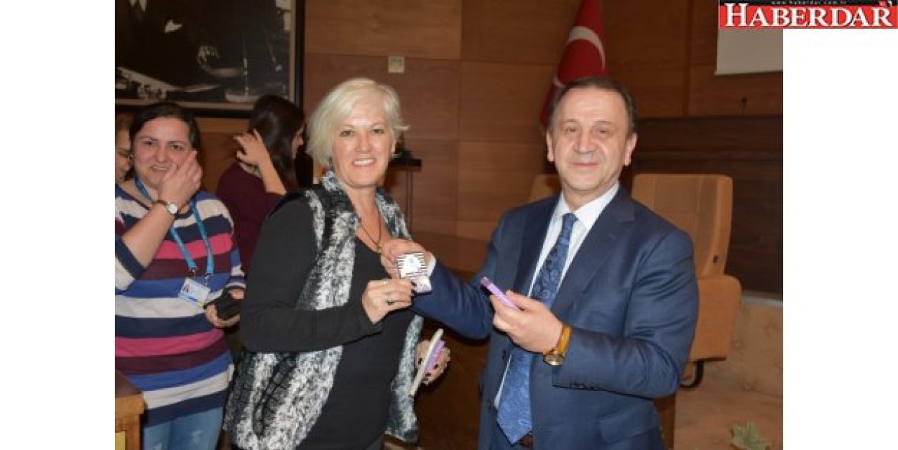 SİLİVRİ BELEDİYESİ’NDE KADIN PERSONELE 8 MART İZNİ