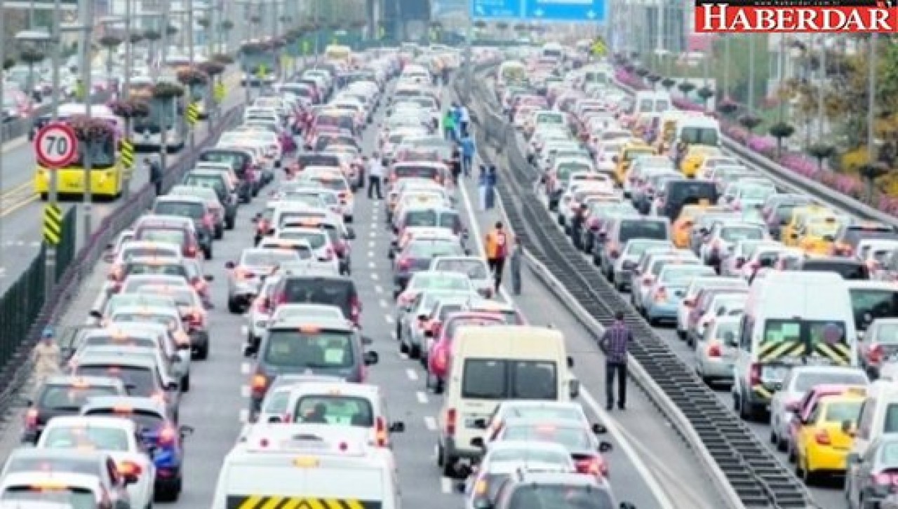 İstanbulu kilitleyen kaza!