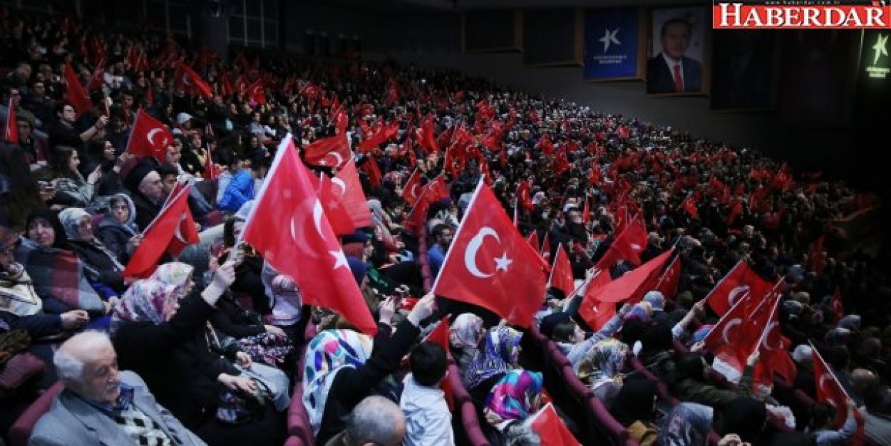 4 DİLDE ÇANAKKALE TÜRKÜSÜ SÖYLEDİLER