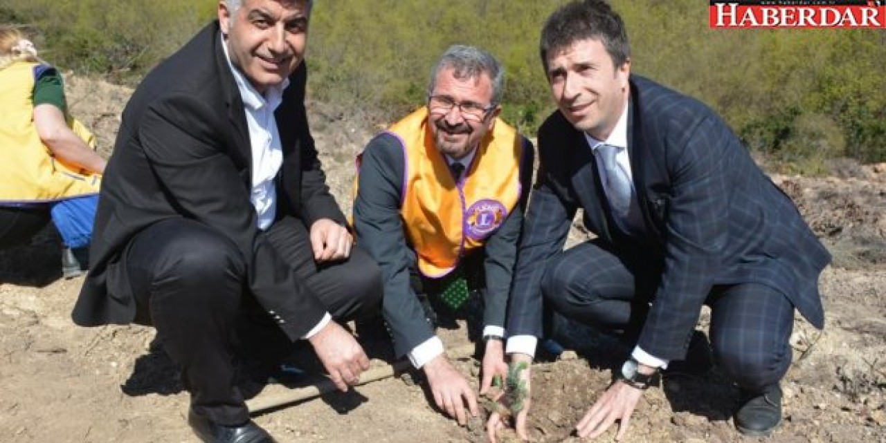 “Atıklar Orman Olsun” kampanyası ile Çatalca’da 5 bin fidan toprakla buluştu