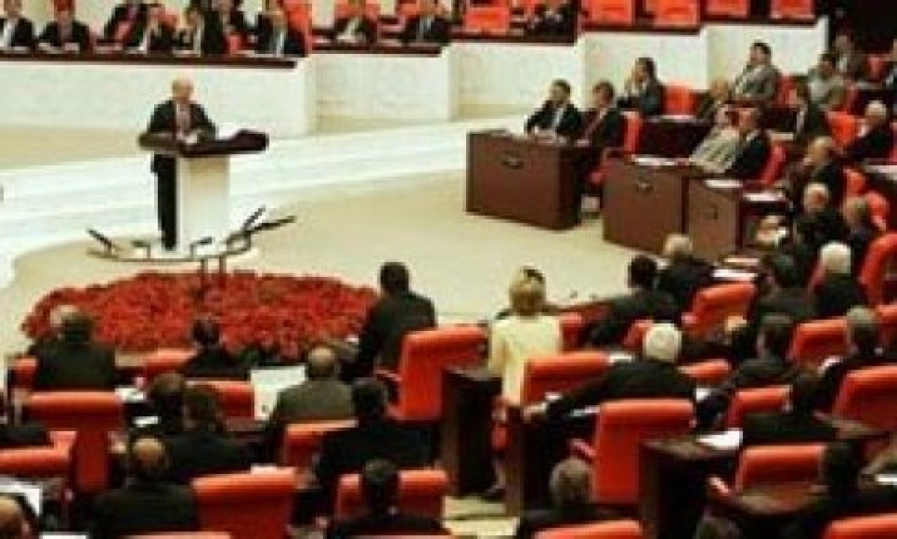 Meclis’ten bir ‘Torba’ daha geçti, belediye ihaleleri KİK dışına çıktı