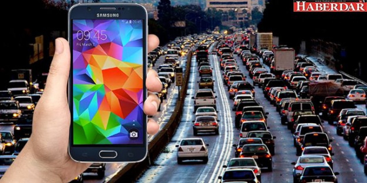 Ehliyet Taşıma Zorunluluğu Kalkıyor, Sürücü Belgeleri Cep Telefonuna Yüklenecek