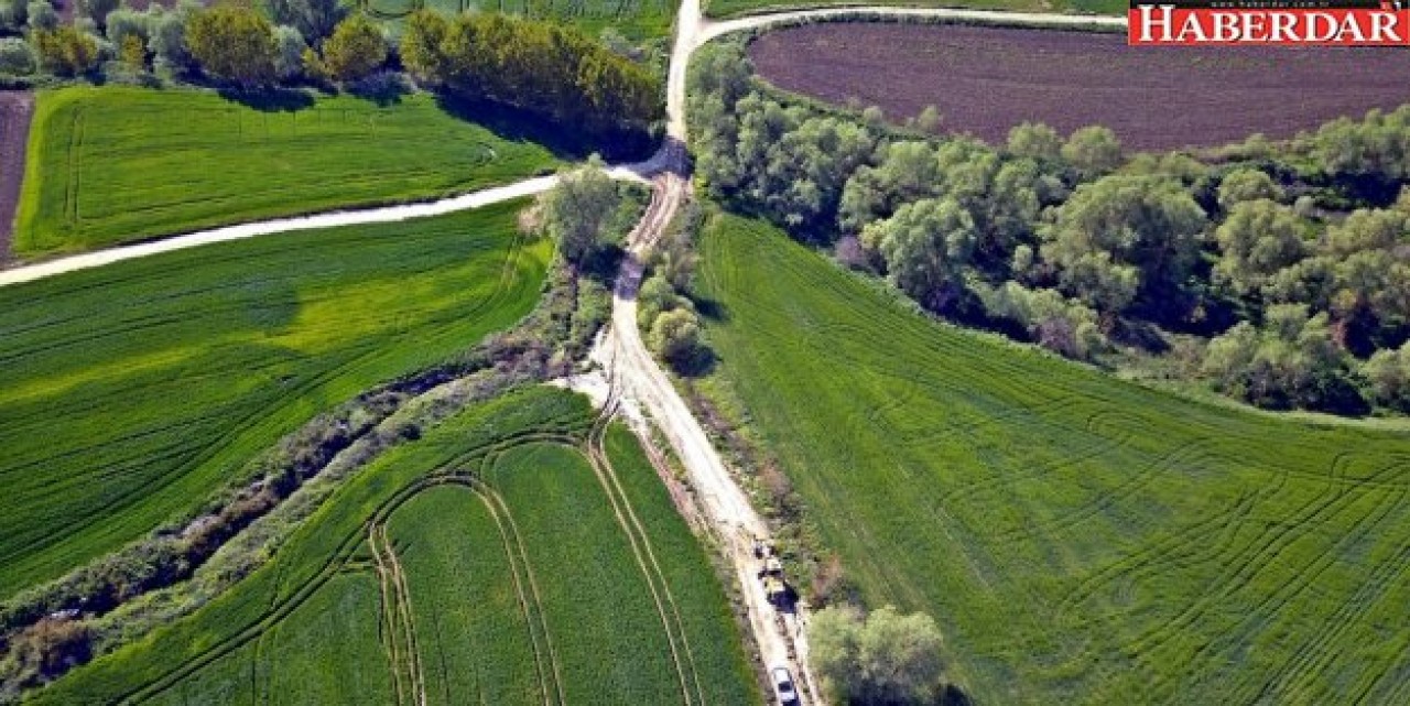 Açılan tarla yolları çiftçilerimizin yüzünü güldürüyor
