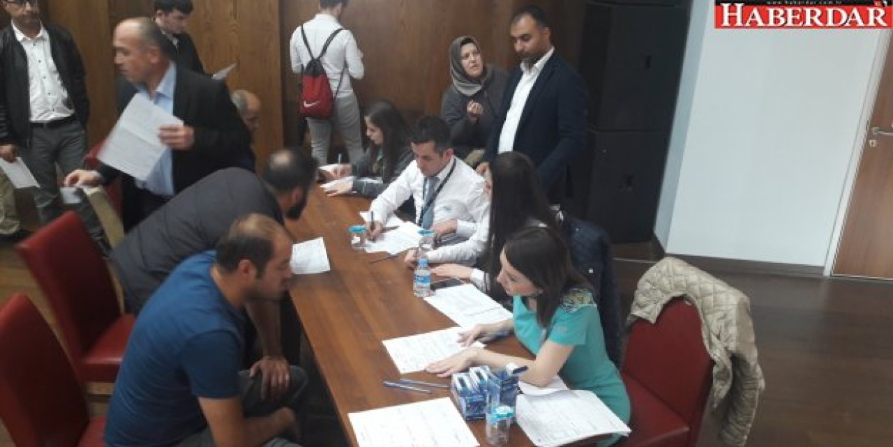 İSTİHDAM MASASI İŞ BAŞINDA