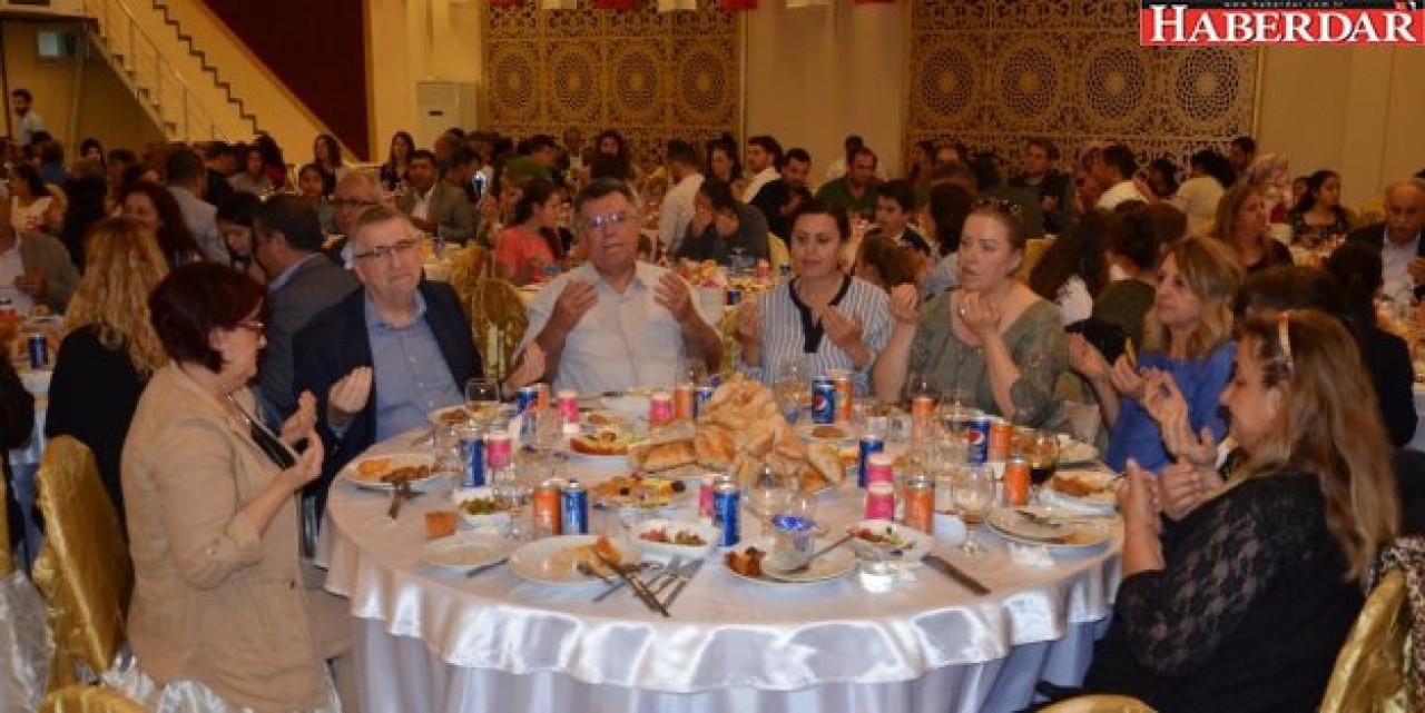 Başkan Cem Kara Belediye personeli ile iftar sofrasında buluştu