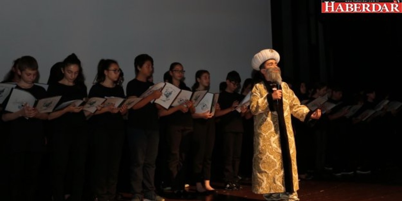 MİNİKLERDEN İSTANBUL’UN FETHİNE ÖZEL KUTLAMA