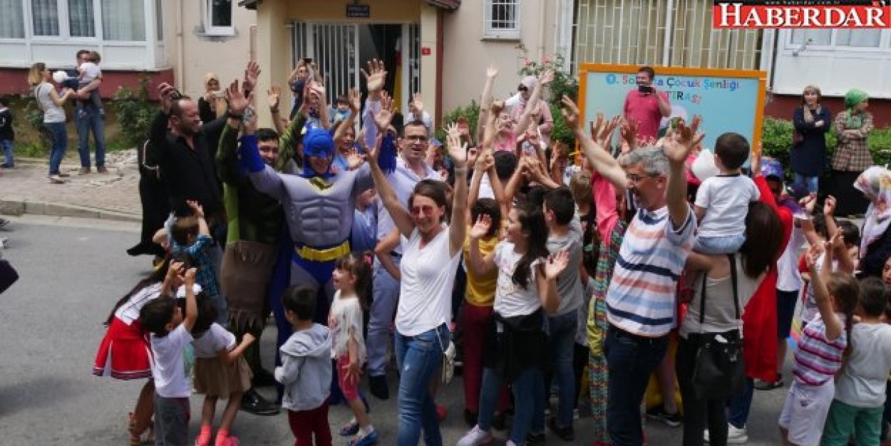 Büyükçekmece sokaklarında çocuk şenliği var!