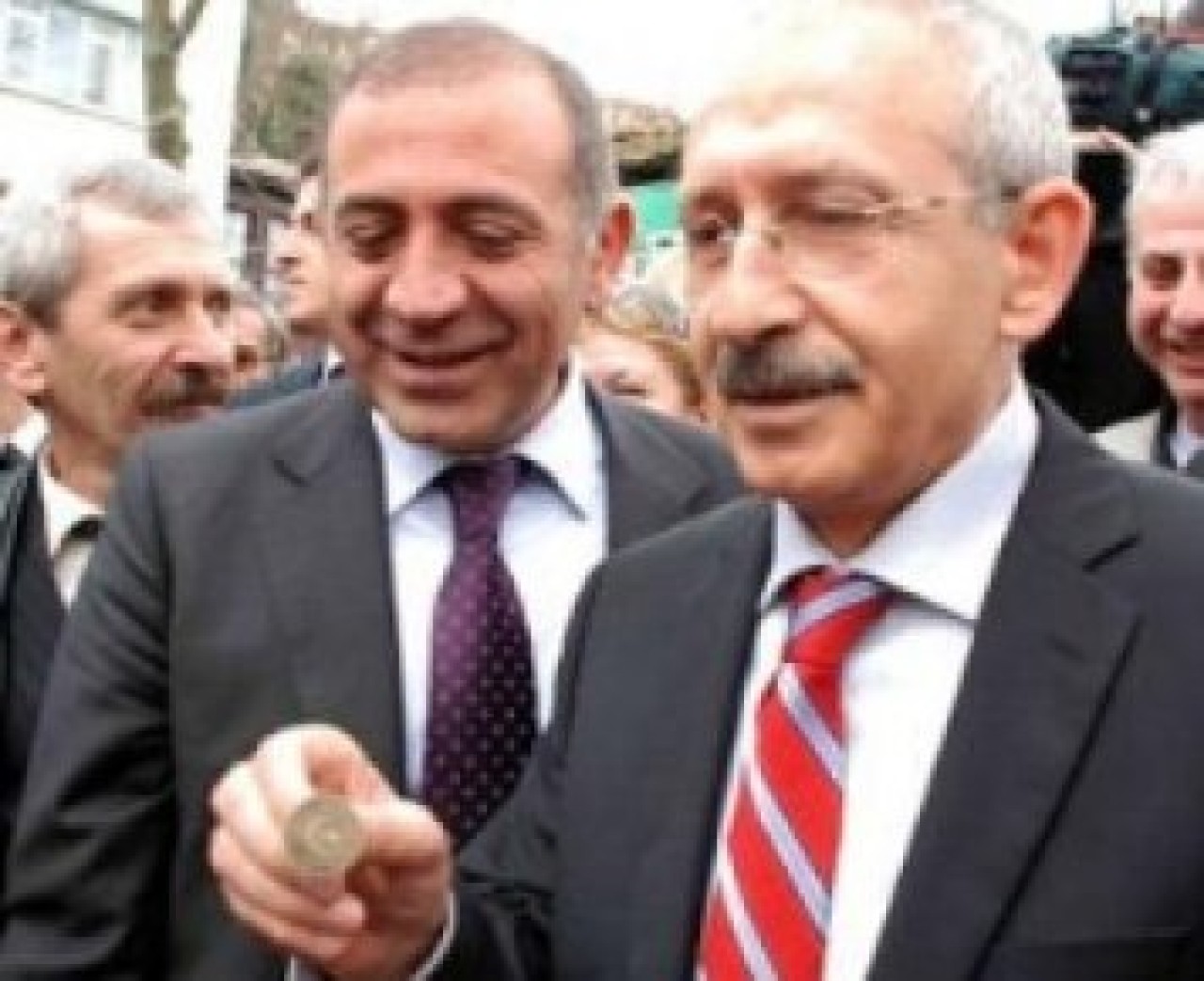 Kılıçdaroğlu ve Tekin Ataşehir'de