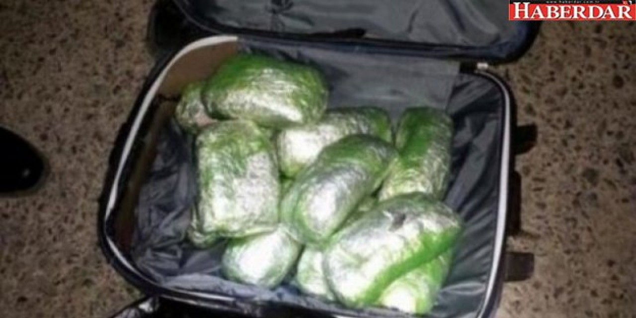 Başakşehirde bir kargo şirketinde uyuşturucu ele geçirildi!