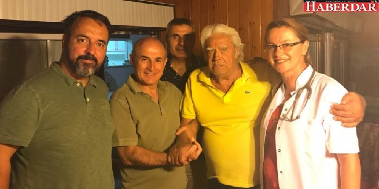 Akgün’den yakın dostu Cüneyt Arkın’a geçmiş olsun ziyareti