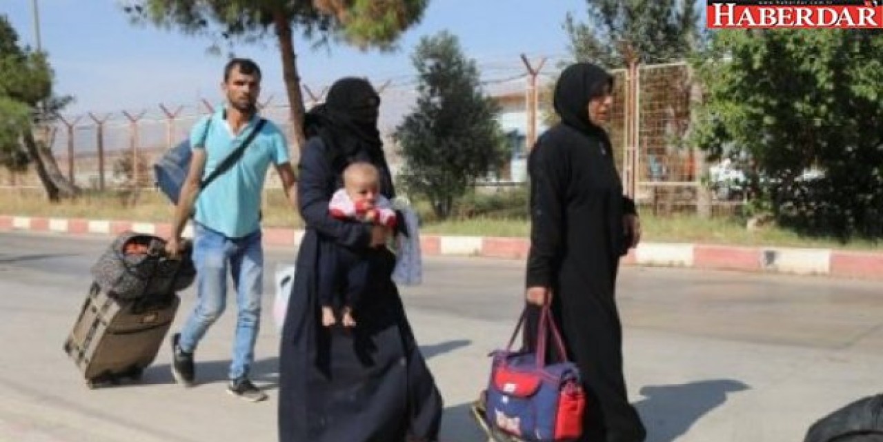 Binlerce Suriyeli Türkiyeye dönüş yaptı