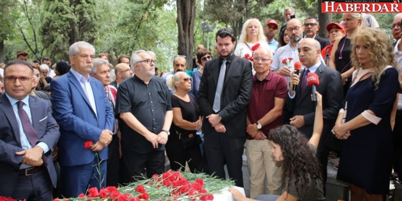 TARIK AKAN BAKIRKÖY’DE FİLMİYLE ANILIYOR