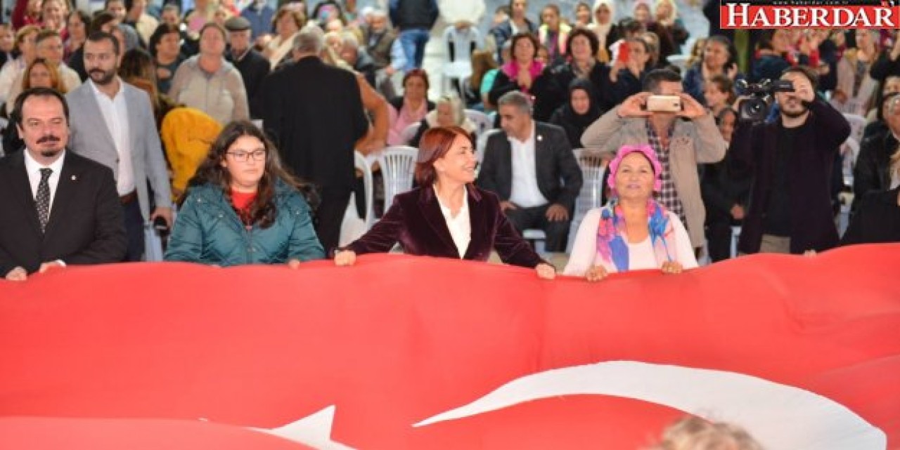 25 YIL SONRA YENİDEN BAYRAM