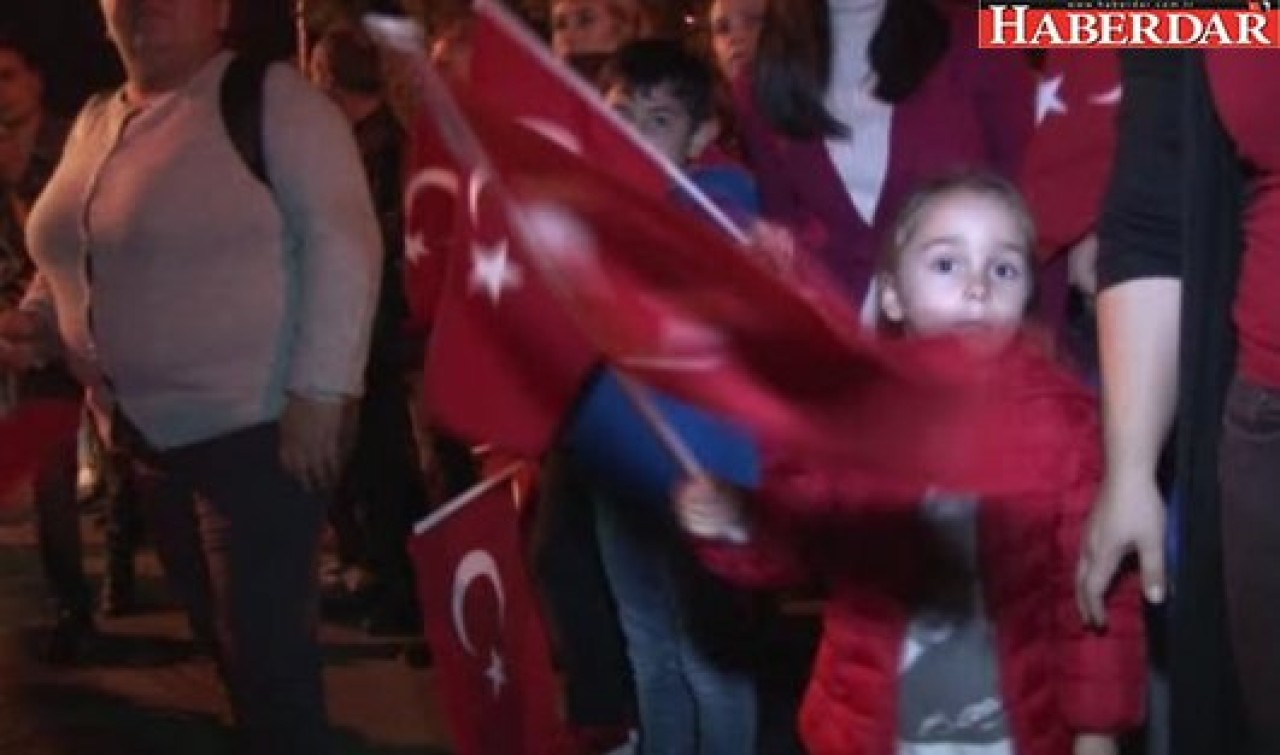 Silivride Binlerce Kişinin Cumhuriyet Coşkusu
