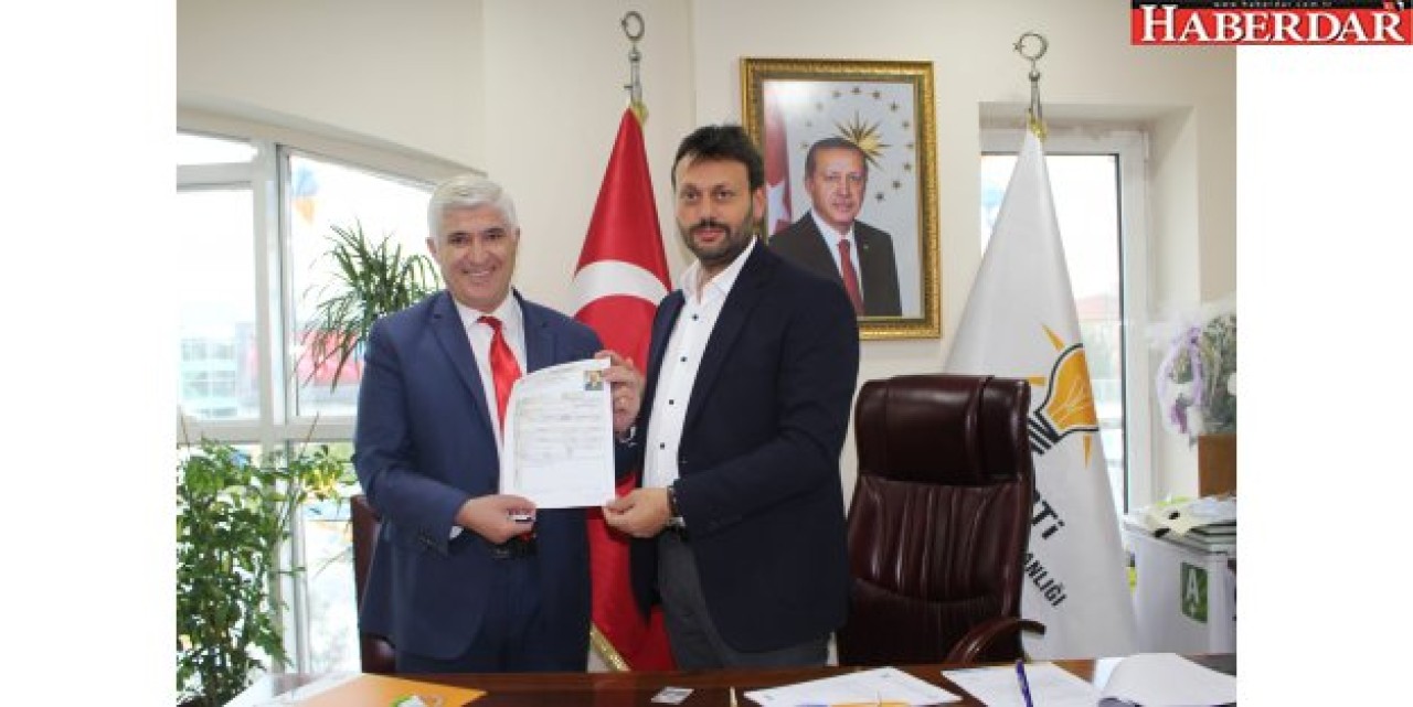 Hüseyin Çetiner, Zeytinburnu’nun ilk aday adayı oldu