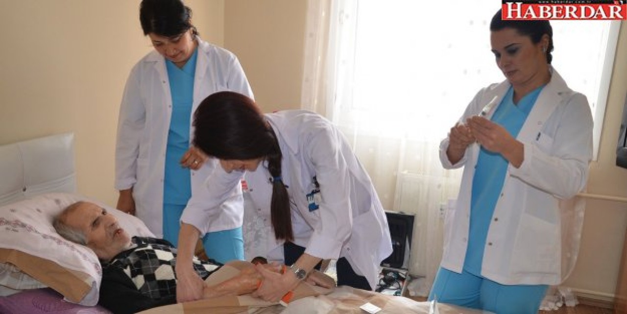 Büyükçekmece Belediyesi evden çıkamayanların yardımına koşuyor