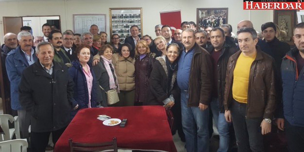 CHP’nin mahalle örgütlerinden Esenyurt’ta ‘Zafer’ sözü