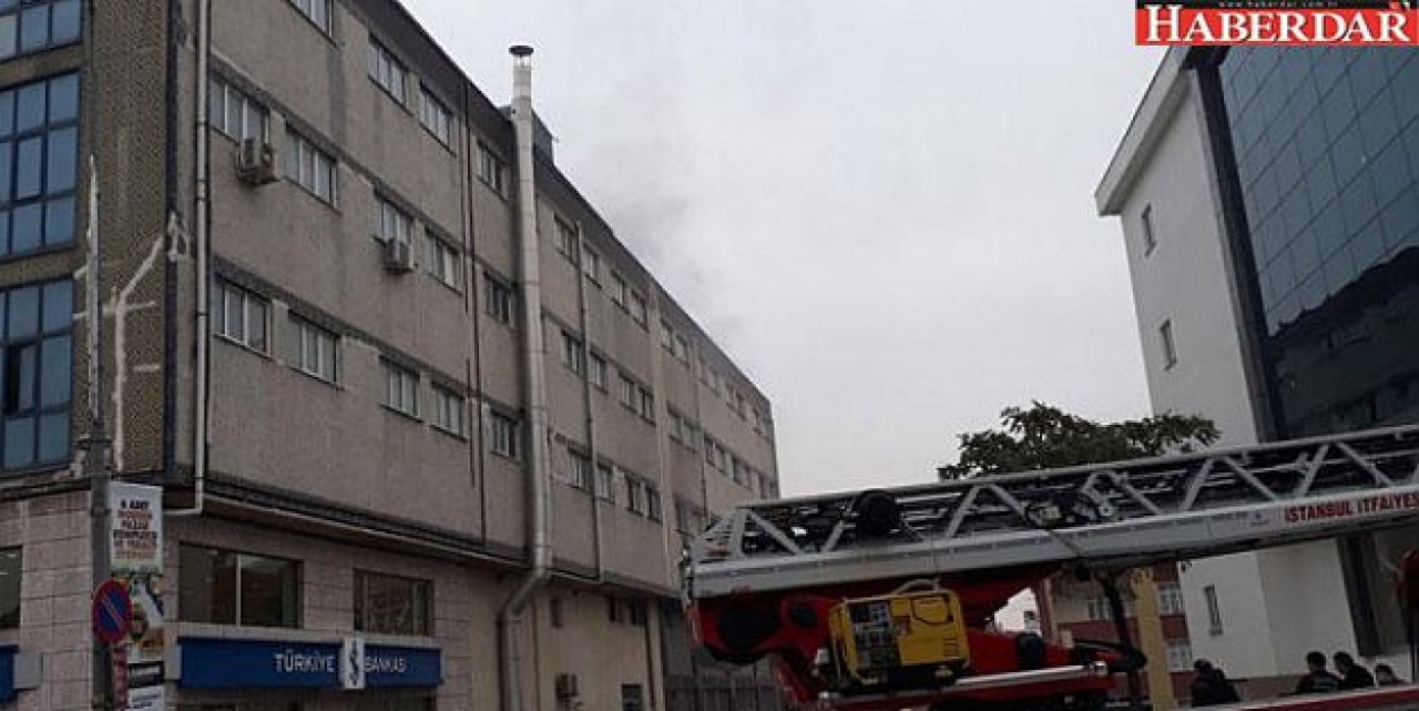 Küçükçekmecede plastik ambalaj atölyesinde yangın