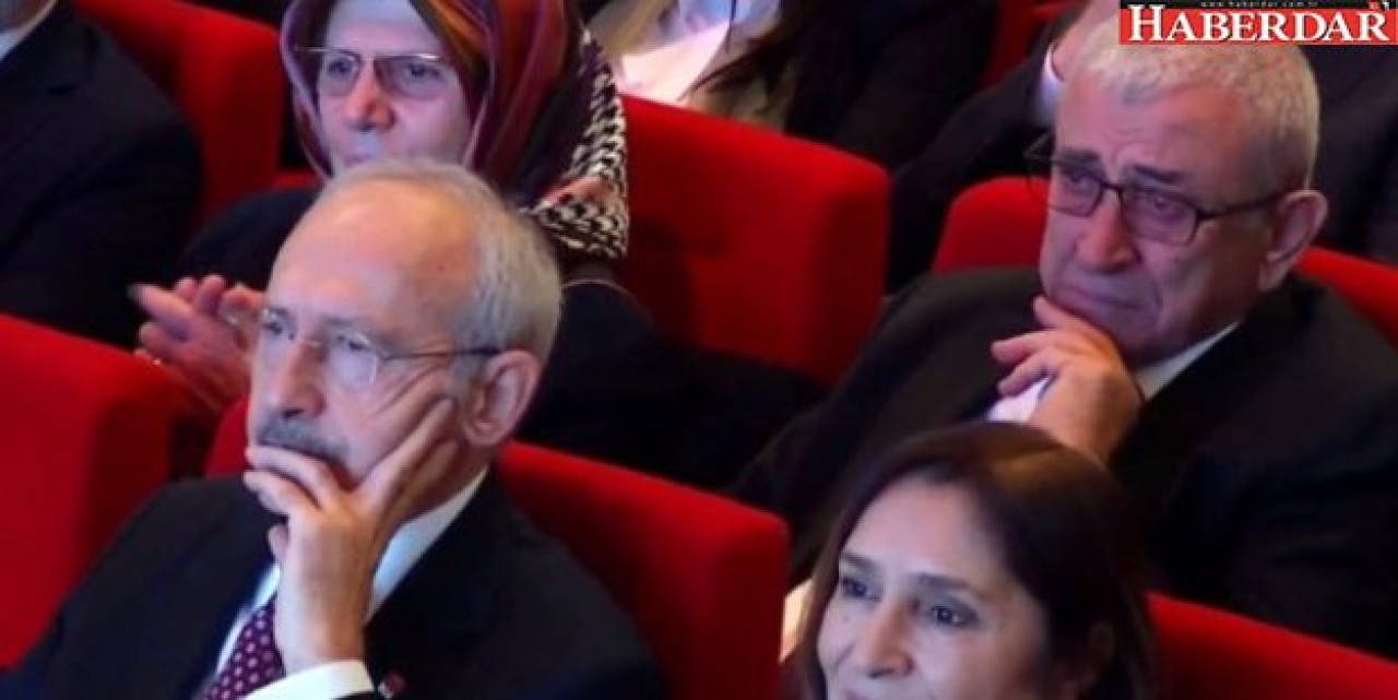 Ekrem İmamoğlunu Kürsüde Gören Babası Gözyaşlarına Hakim Olamadı