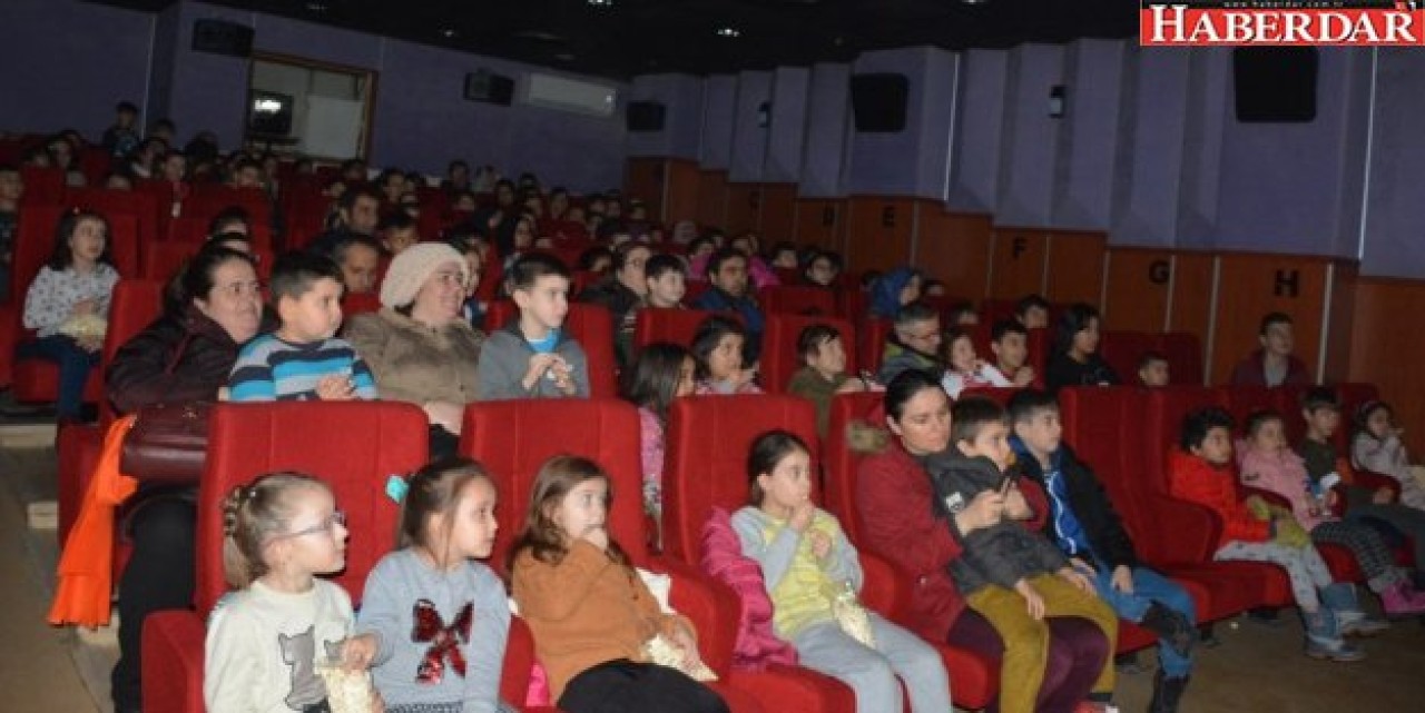 Başkan Cem Kara’dan Çocuklara Hafta Sonu Armağanı