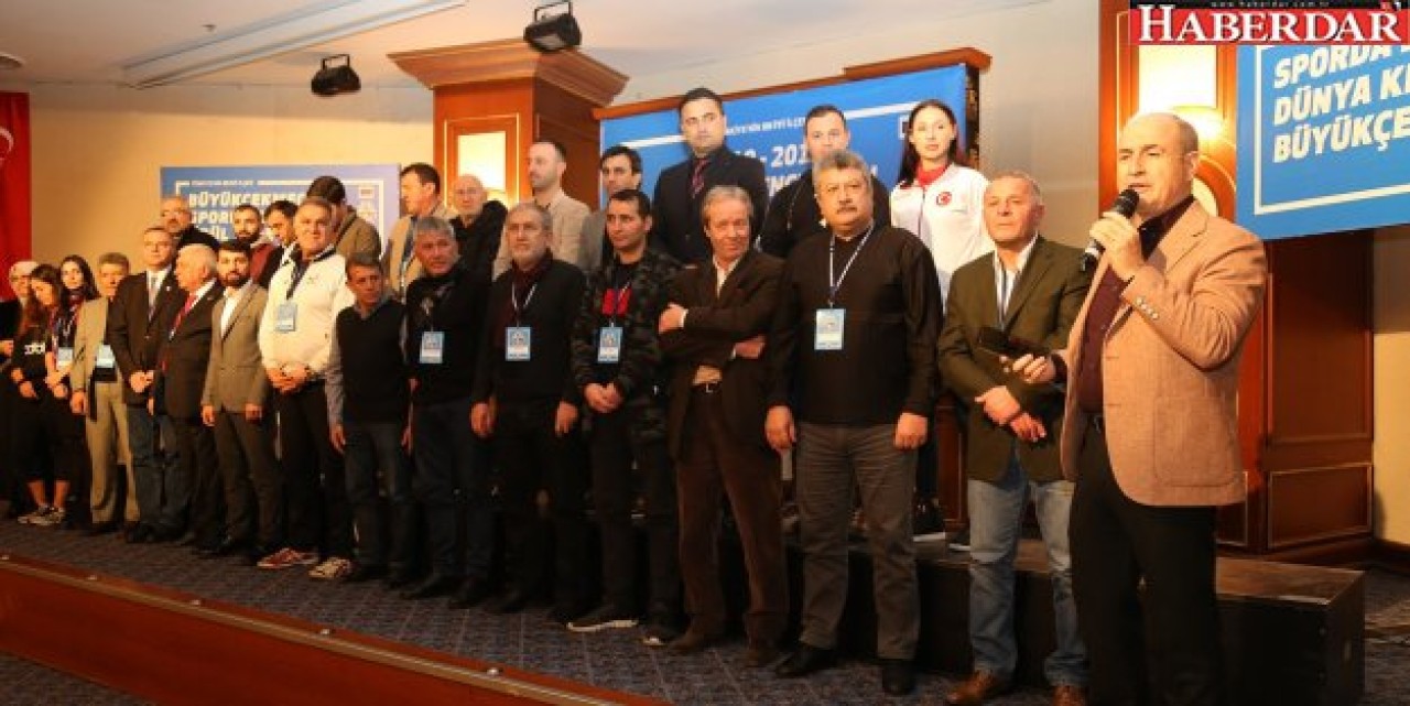 Türk spor tarihine damga vuran isimler onurlandırıldı