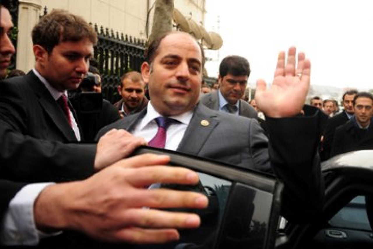 'Bütün işler devlet adına, millet adına'