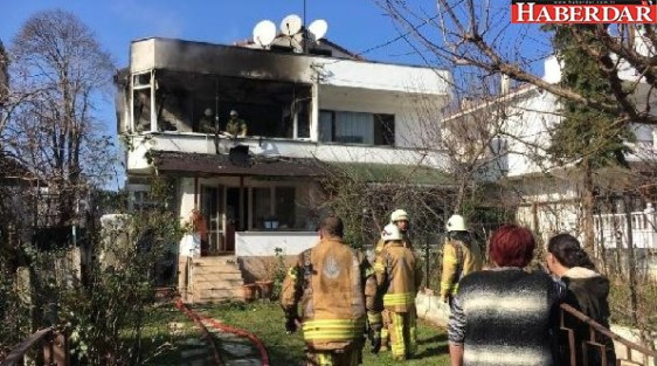 Çakmakla Oynayan Çocuk Evi Yaktı