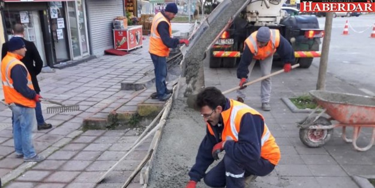 Acil Yol Bakım ve Onarım Ekipleri 7/24 görev başında