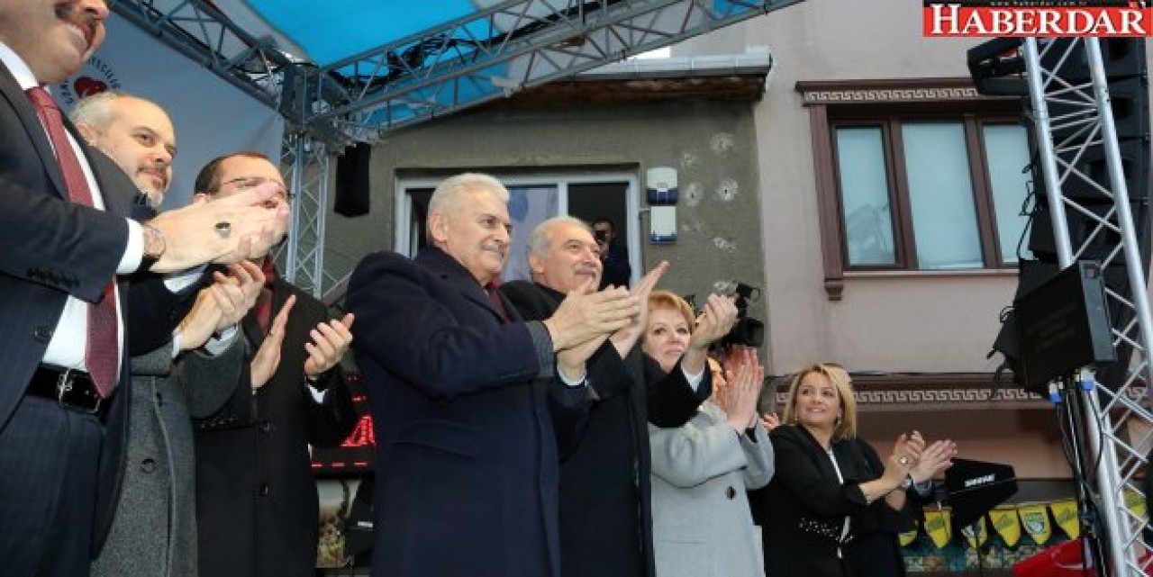 MEVLÜT UYSAL: “25 YIL İŞ YAPMAK YERİNE BAHANE ÜRETTİLER”