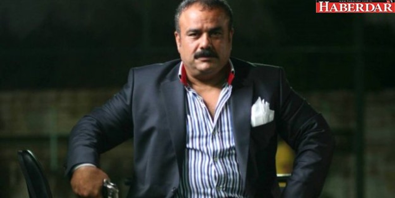 Türkücü Bülent Serttaşa Eski Çalışanından Ölüm Tehdidi: Kapıdan İlk Çıkanı Vuracağım