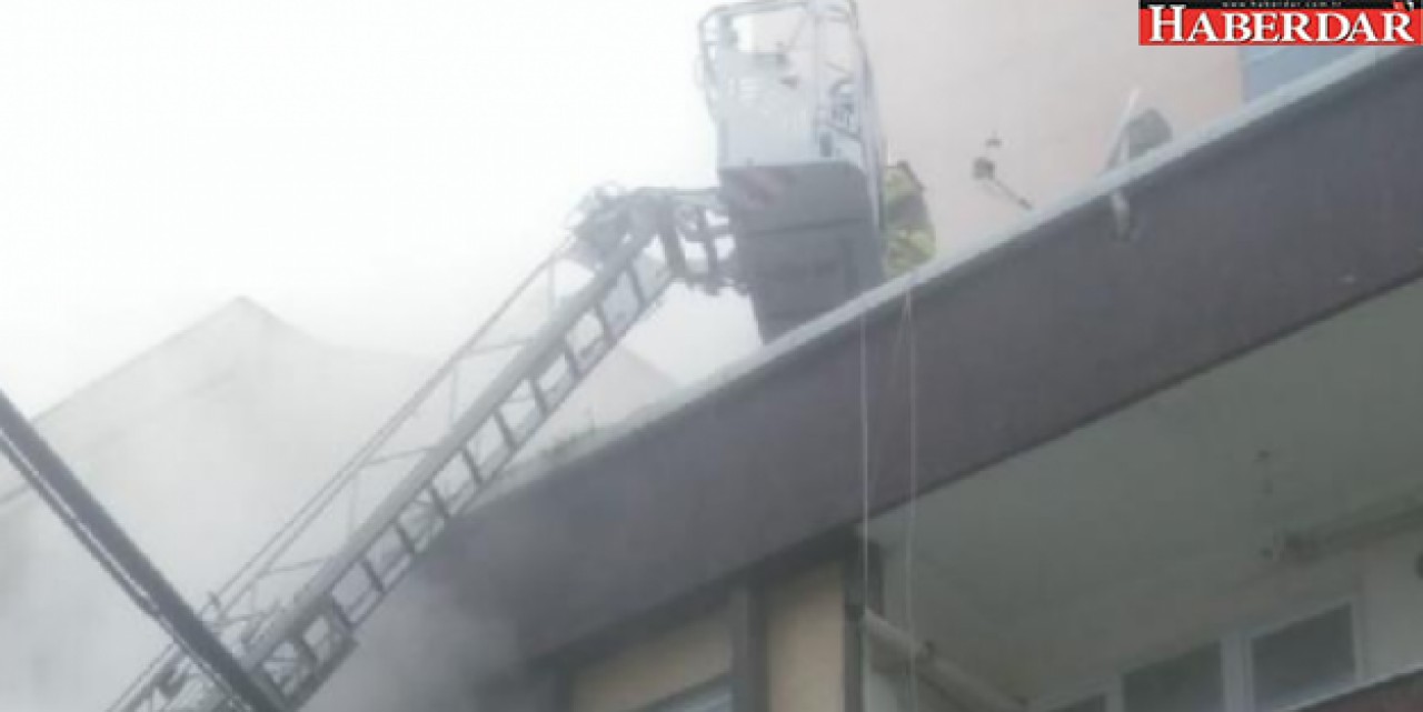 Esenyurtta yangın çıkan dairede 3 kişi mahsur kaldı