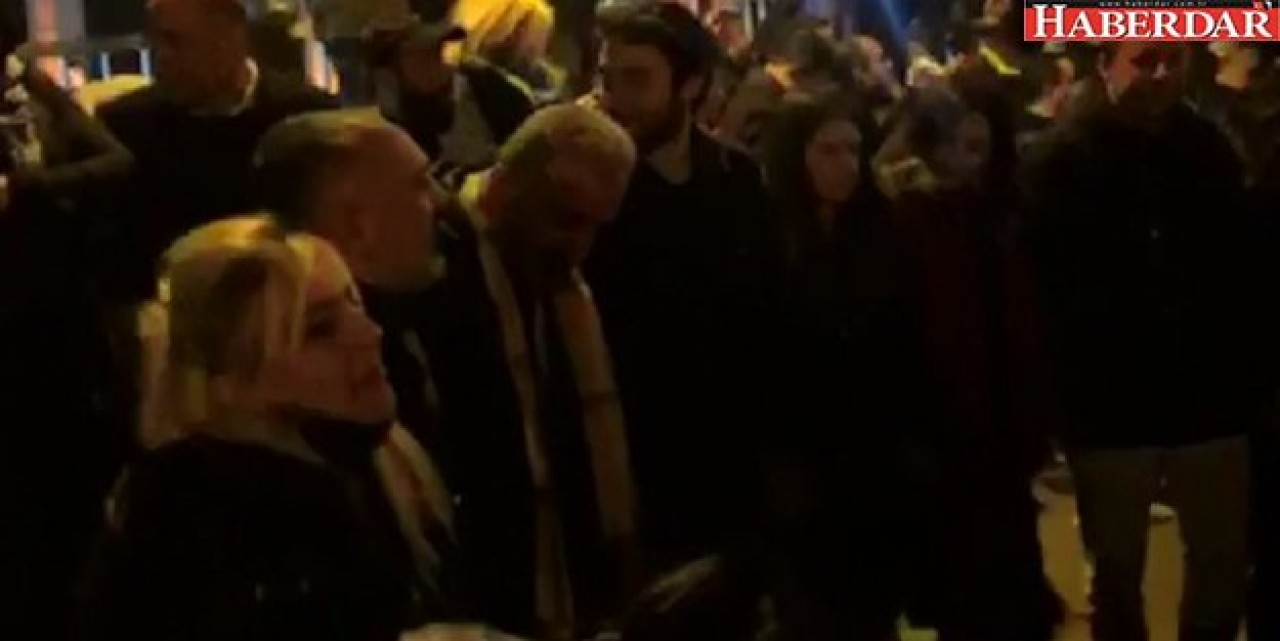 Maltepe İlçe Seçim Kurulunun önünde mazbata halayı