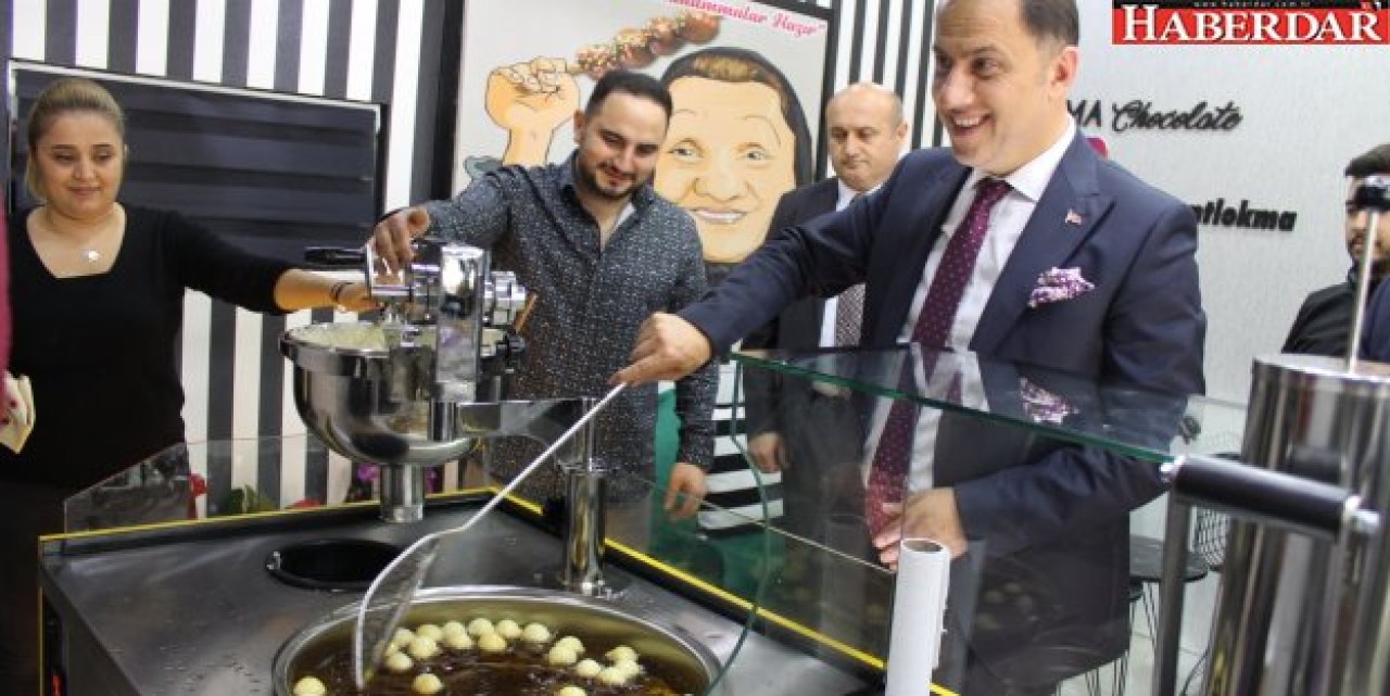 Tatlı yiyelim tatlı konuşalım