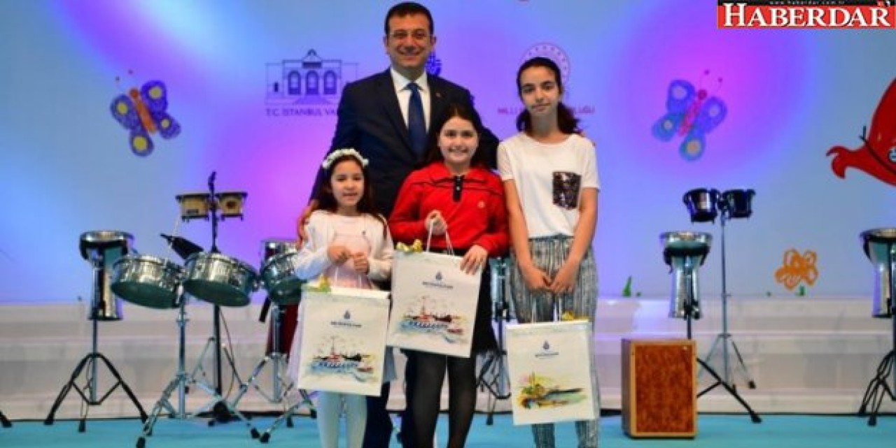 Dereceye giren öğrencilere ödülleri İmamoğlundan