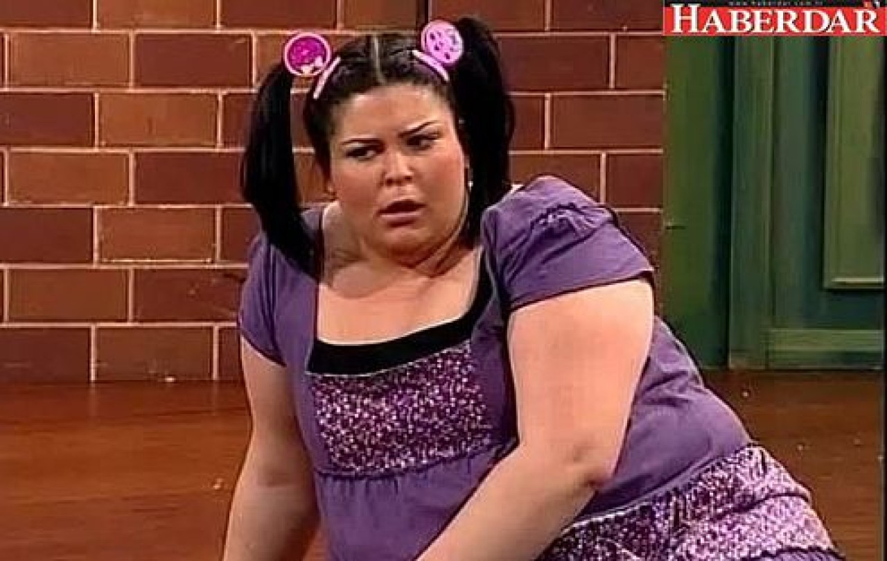 93 kilo veren Pelin Öztekinden bikinili poz