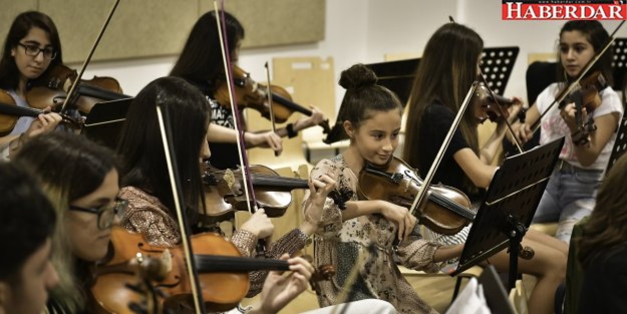 CİHAT AŞKIN BGSO İLE MASTER CLASS DÜZENLEDİ