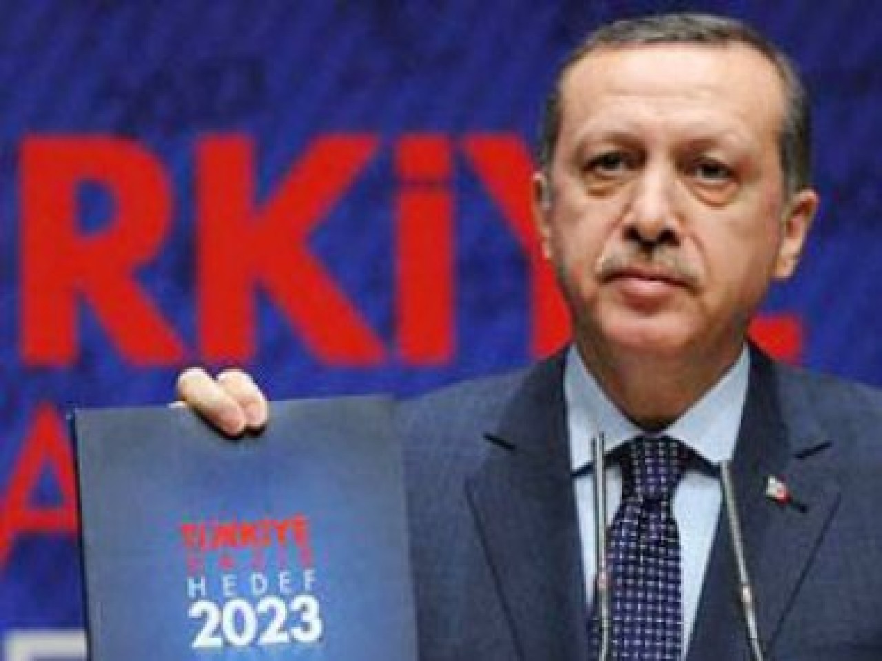 Erdoğan, seçim beyannamesini açıkladı